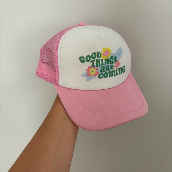 unbranded “good things are coming” trucker hat - Picture 2 of 4